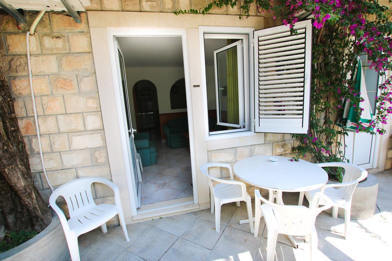 Guest House Saga Herceg Novi Extérieur photo