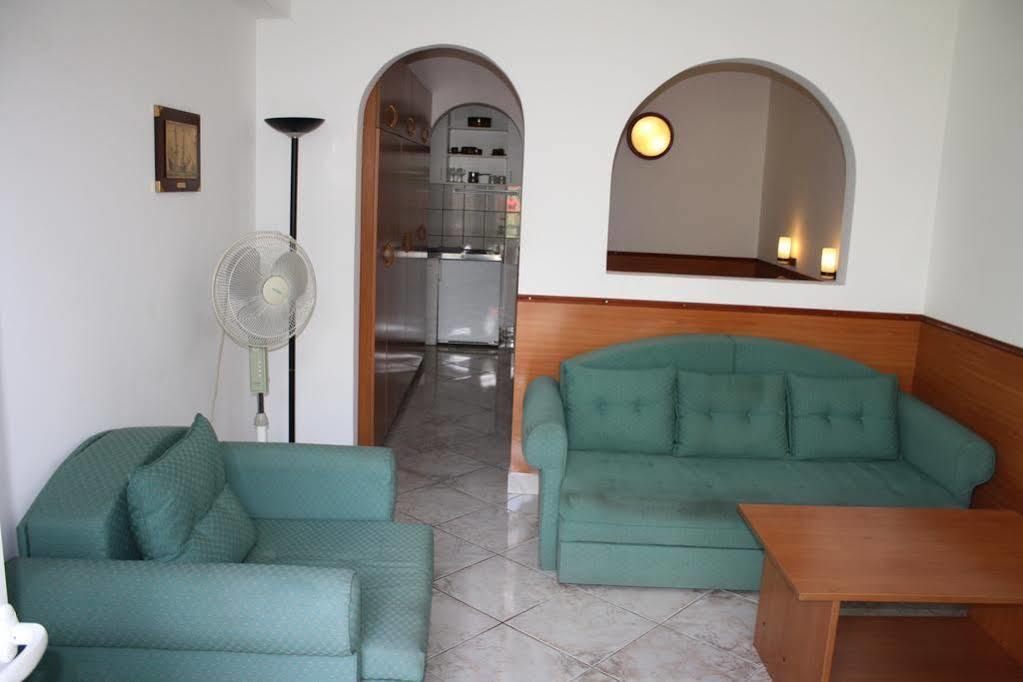 Guest House Saga Herceg Novi Extérieur photo