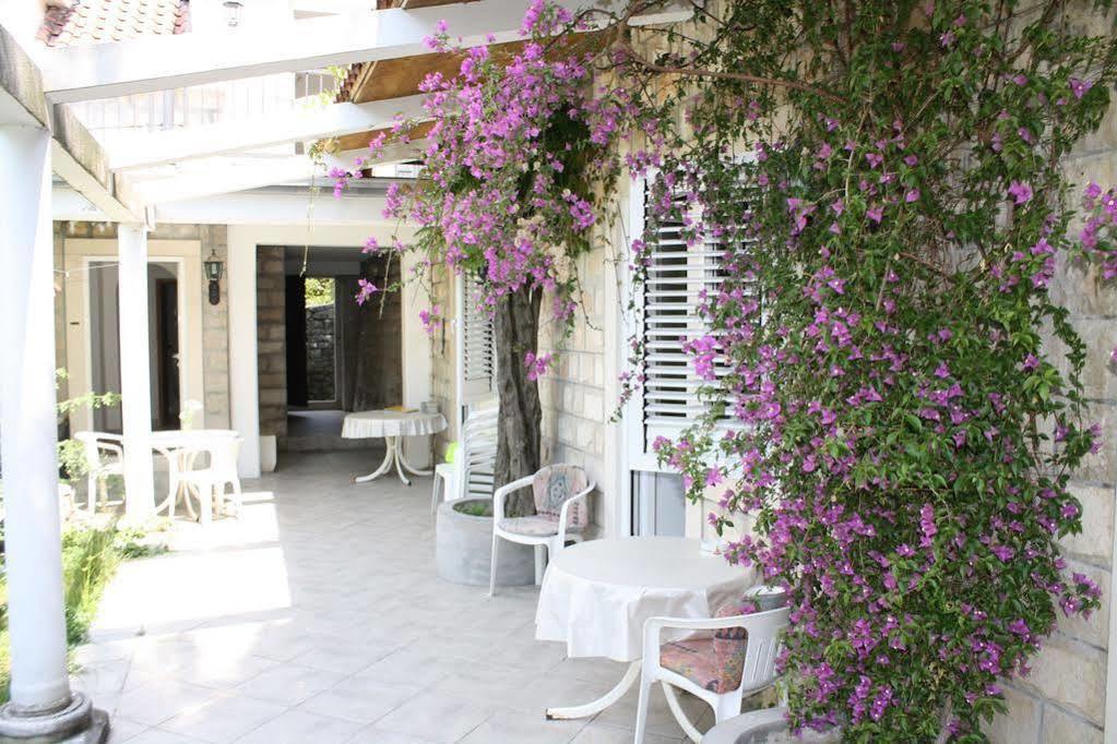Guest House Saga Herceg Novi Extérieur photo